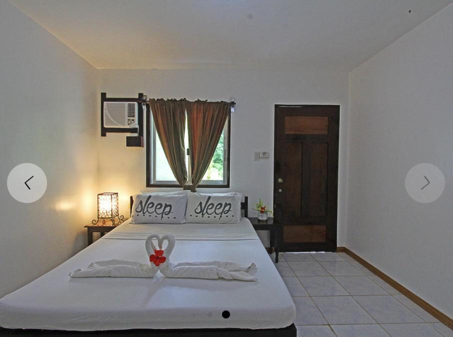 Ocean 101 Beach Resort General Luna  Room photo