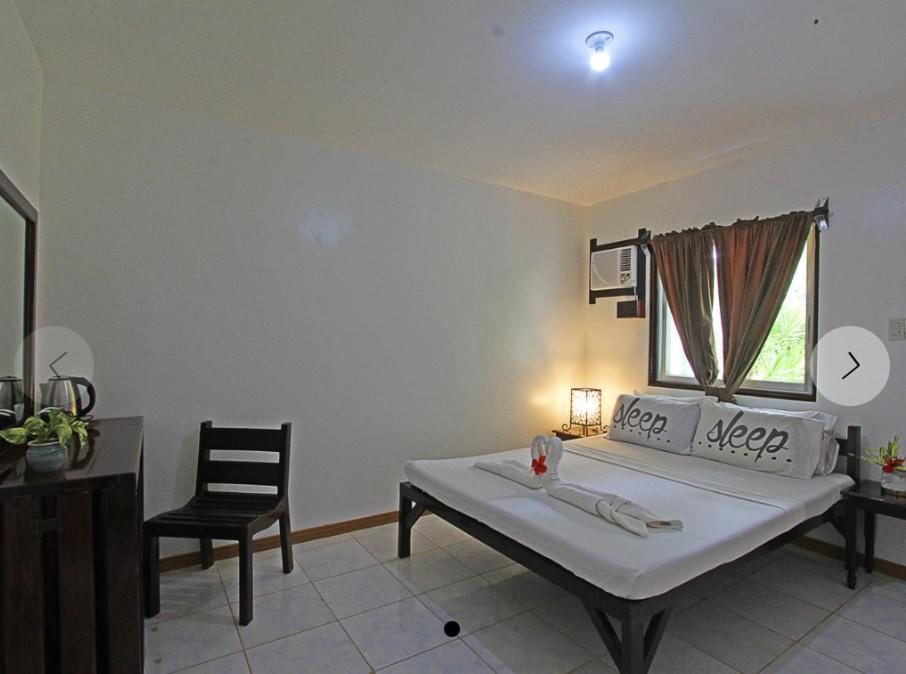 Ocean 101 Beach Resort General Luna  Room photo